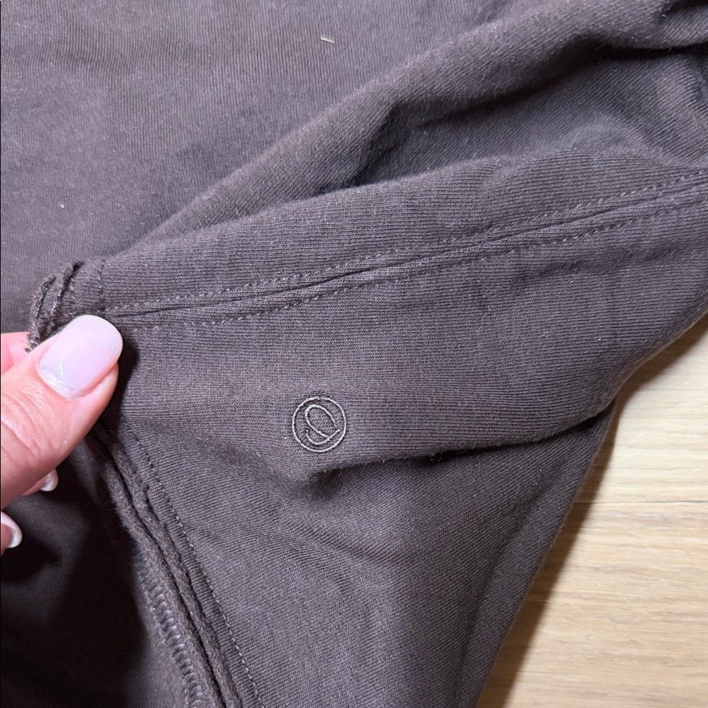 CRZ YOGA Cropped Crewneck Sweatshirt in Chocolate Brown - Picture 3 of 3